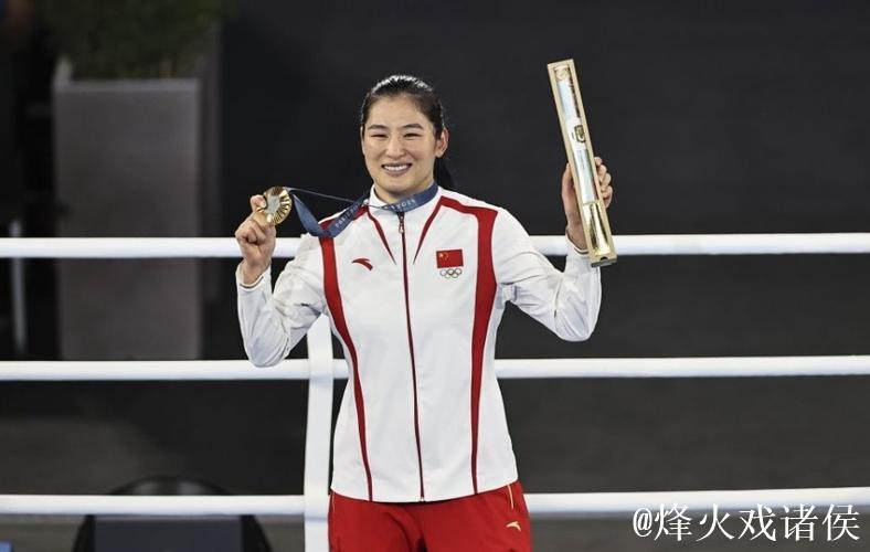 全运会拳击比赛:奥运冠军李倩晋级八强 全运会拳击比赛:奥运冠军李倩晋级八强